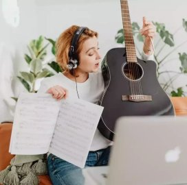 Ana - Guitar Teacher